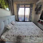 Apartament Lazuren Bryag Lux Burgas City