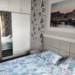 Lazuren Bryag Lux Apartament *