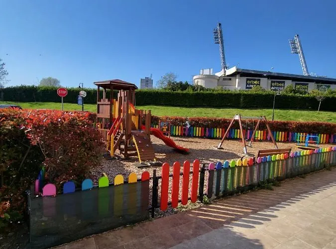 Lazuren Bryag Lux Apartmán