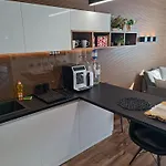Lazuren Bryag Lux Apartamento Burgas