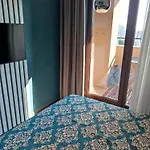 Apartamento Lazuren Bryag Lux Burgas